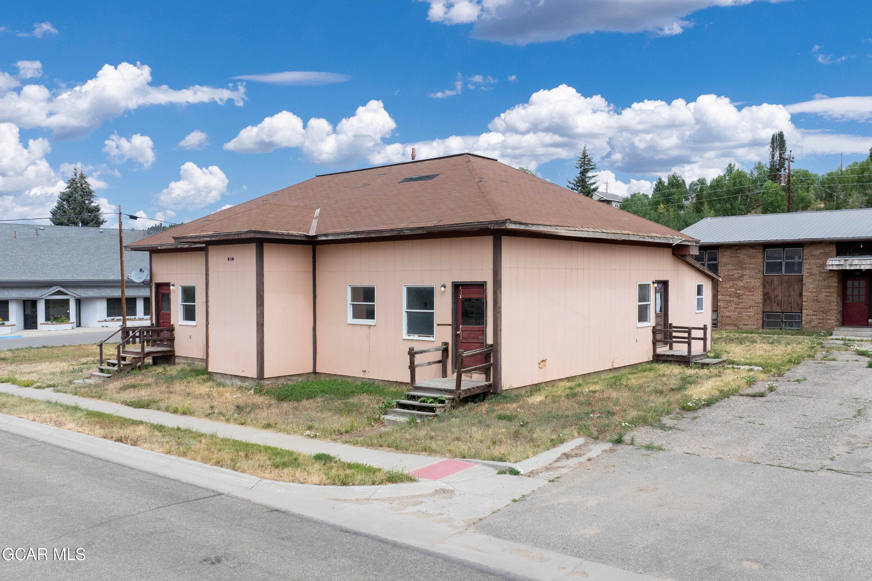 307 Jasper pic 1