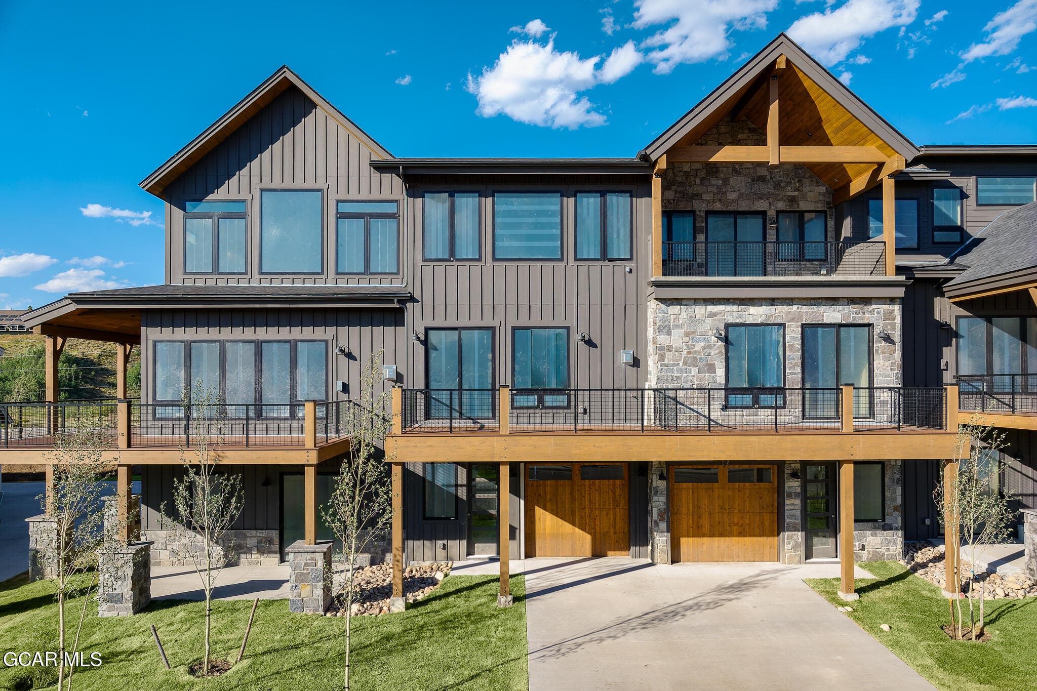 208 Hay Meadow Dr-3