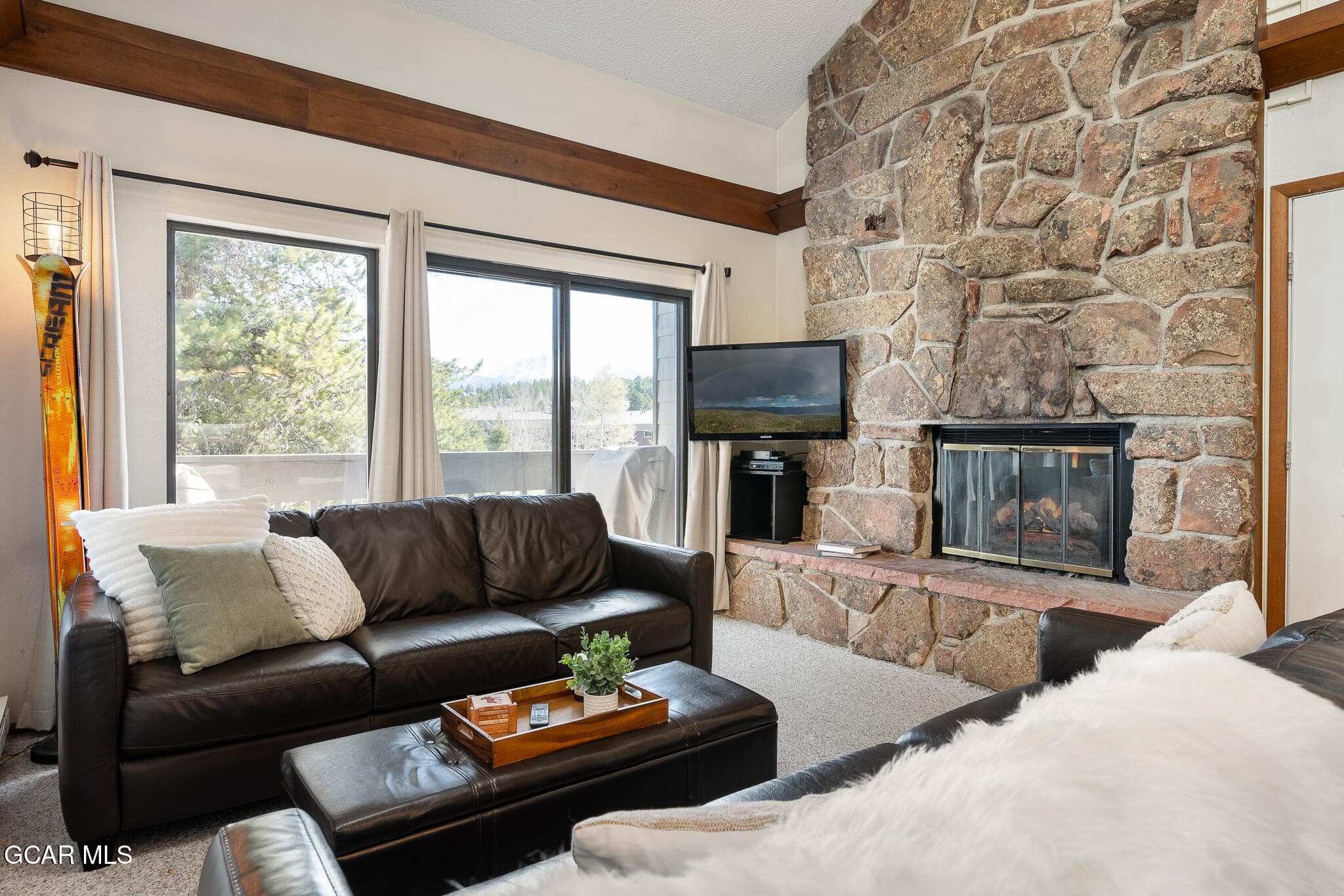 Mountain Condo with Sauna