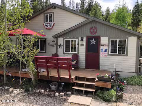 Cabin front