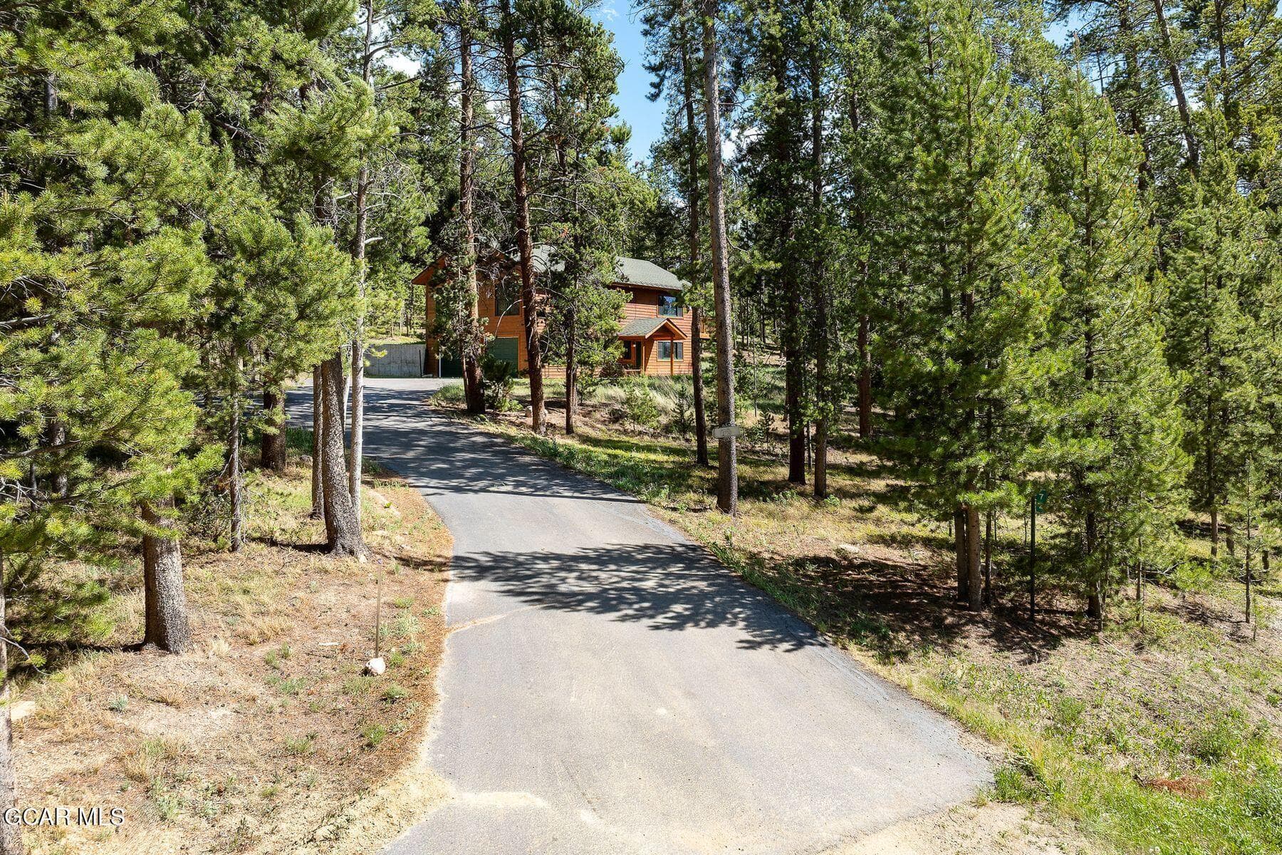 72 Golden Drive
