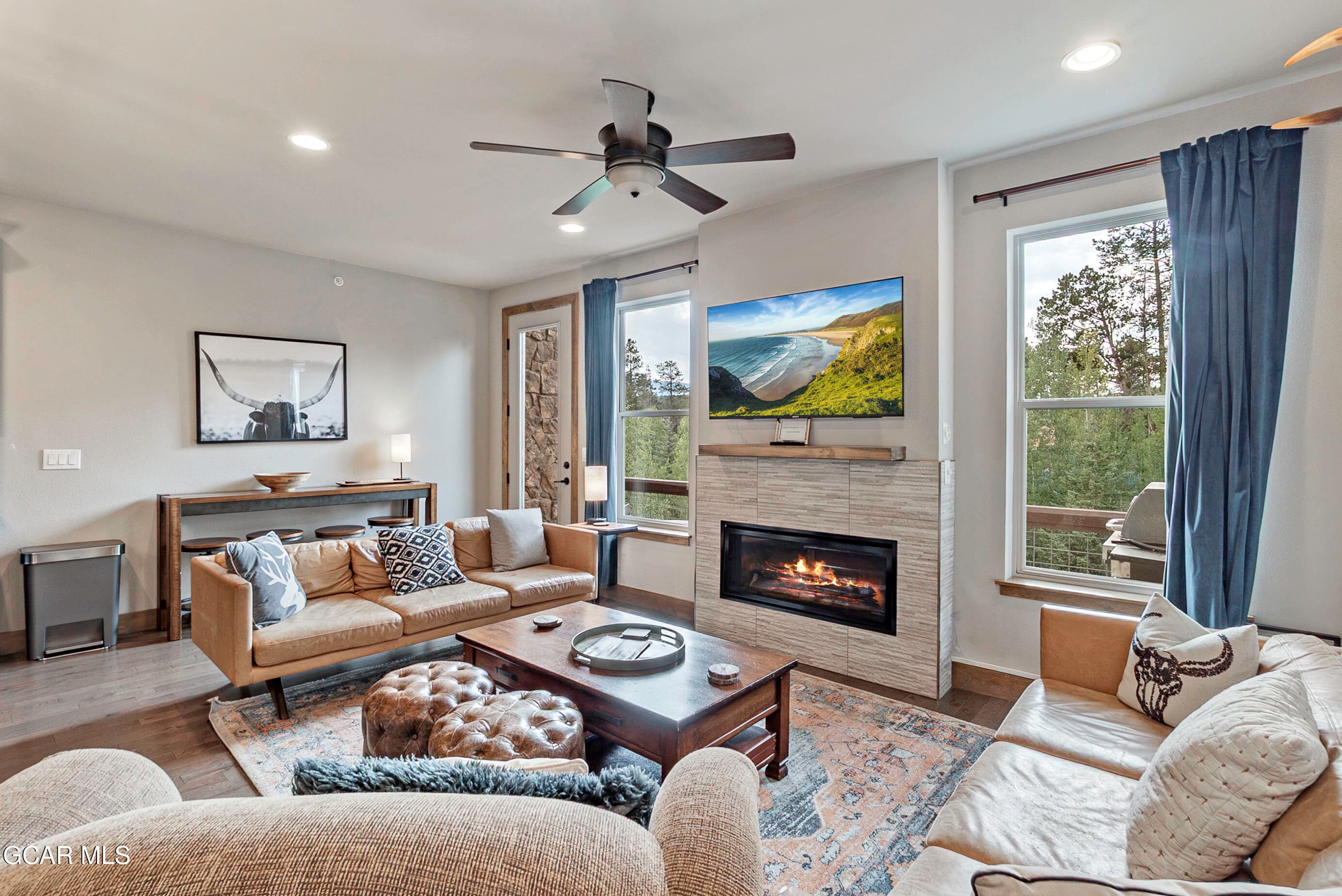 12.Living_Room_1_