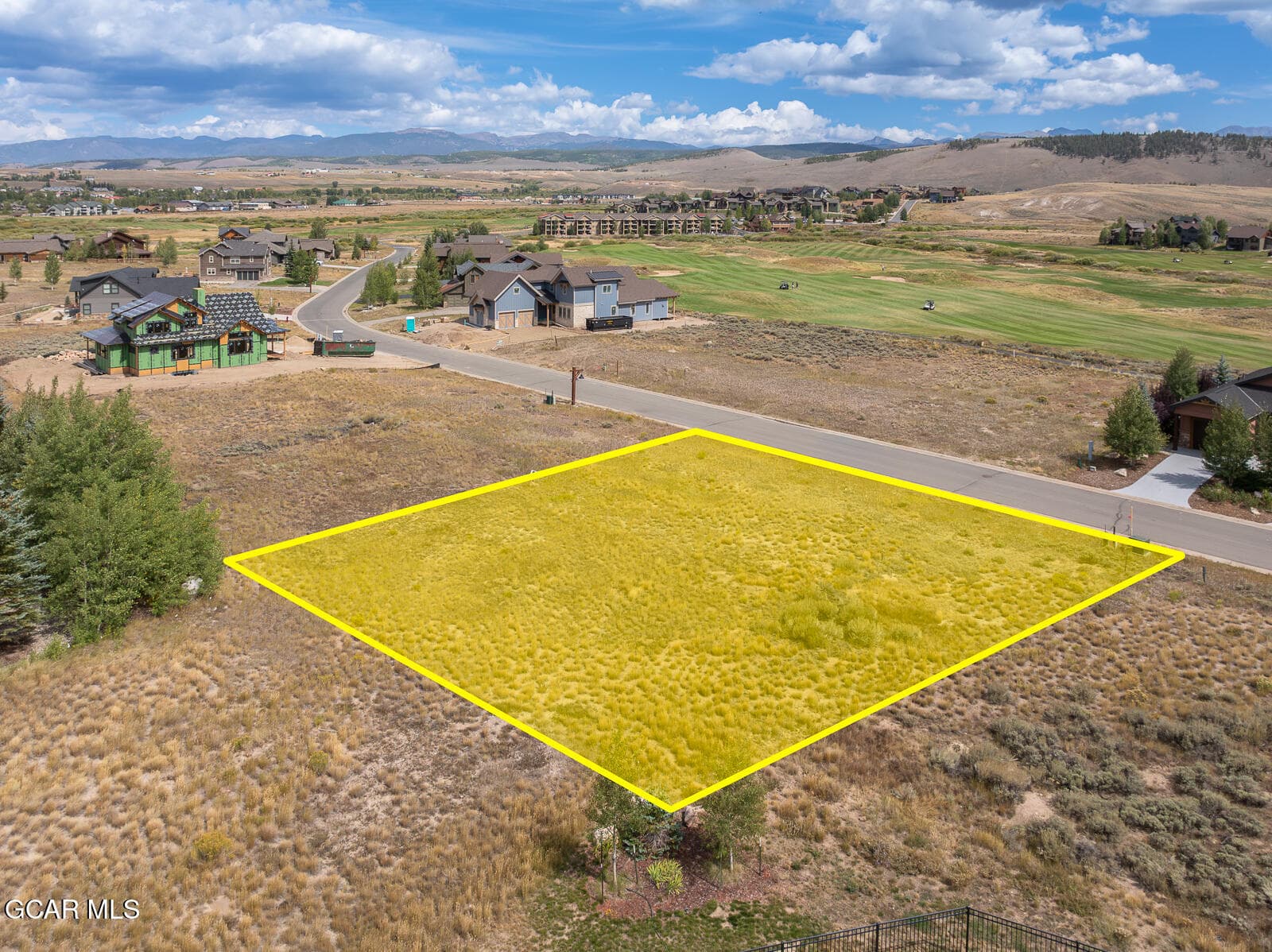 1580 Wildhorse Cir-7