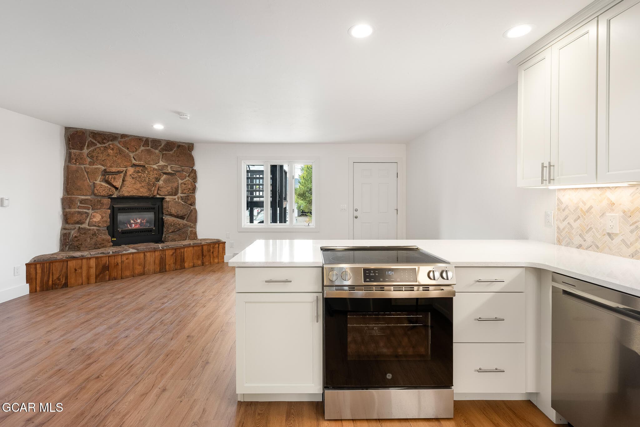 675 Wapiti Dr 18B lb-13