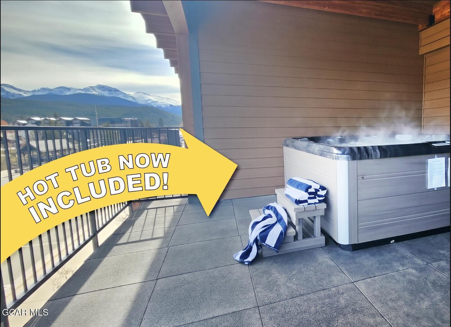 Arrow Hot Tub